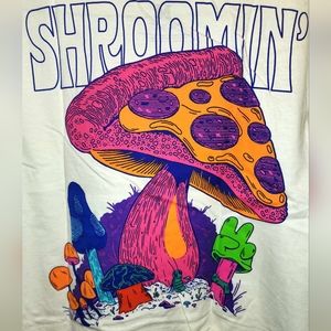 New Mellow Mushroom Shroomin' Graphic Tee